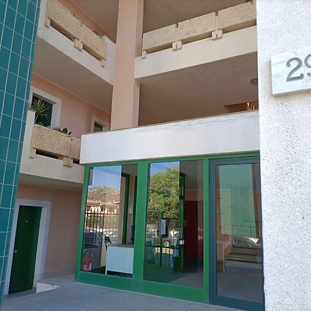 Appartamento Via Riccardo Lombardi 29 Olbia Luaran gambar